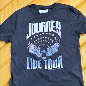 live Tour Kids T-Shirt nwot abercrombie kids sz 7/8